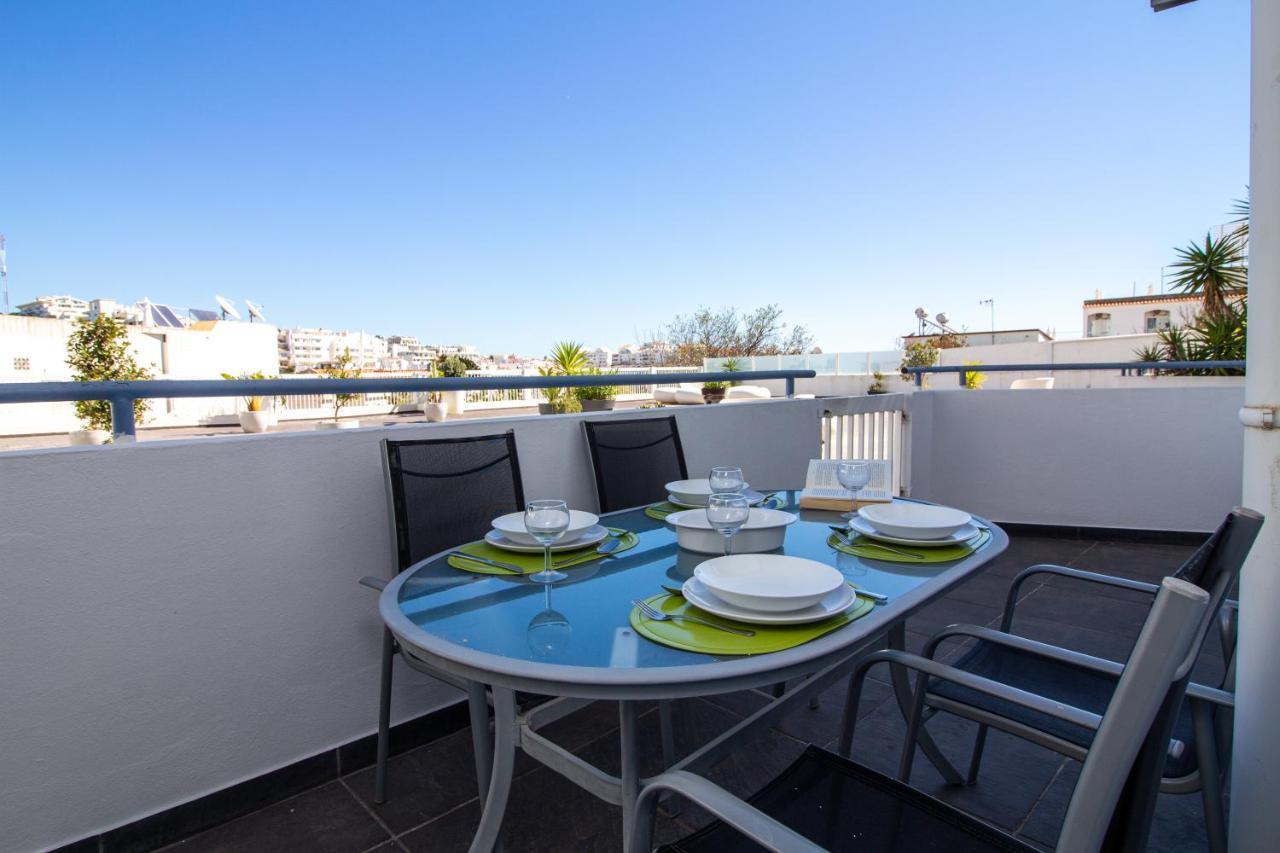 Bay View Modern Apartment อัลบูเฟรา ภายนอก รูปภาพ