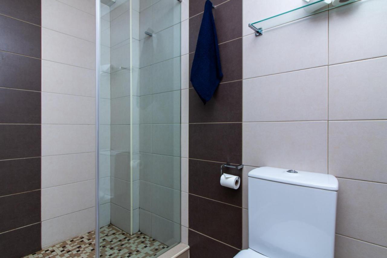 Bay View Modern Apartment อัลบูเฟรา ภายนอก รูปภาพ